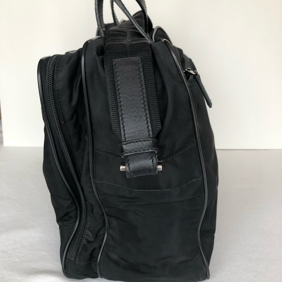 Prada carryall tote Convertible Crossbody Black Nylon Leather trim Travel bag - Picture 4 of 16